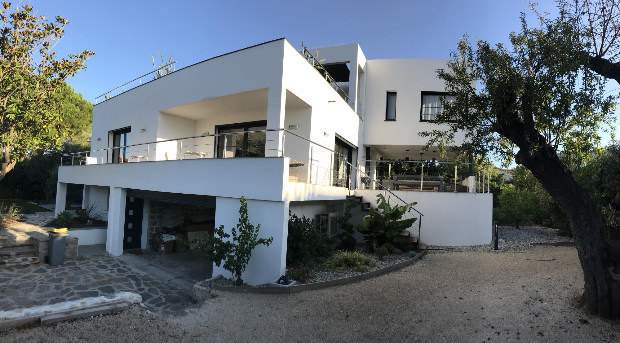 Batiment var apres renovation