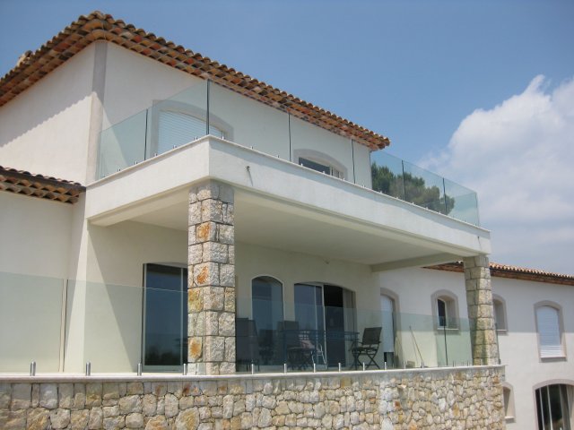 Plomberie électricité maçonnerie Var terrasse